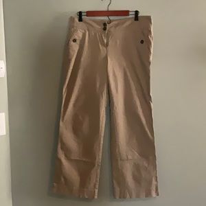 New York & Company size 10 wide leg khakis with functional front pockets.